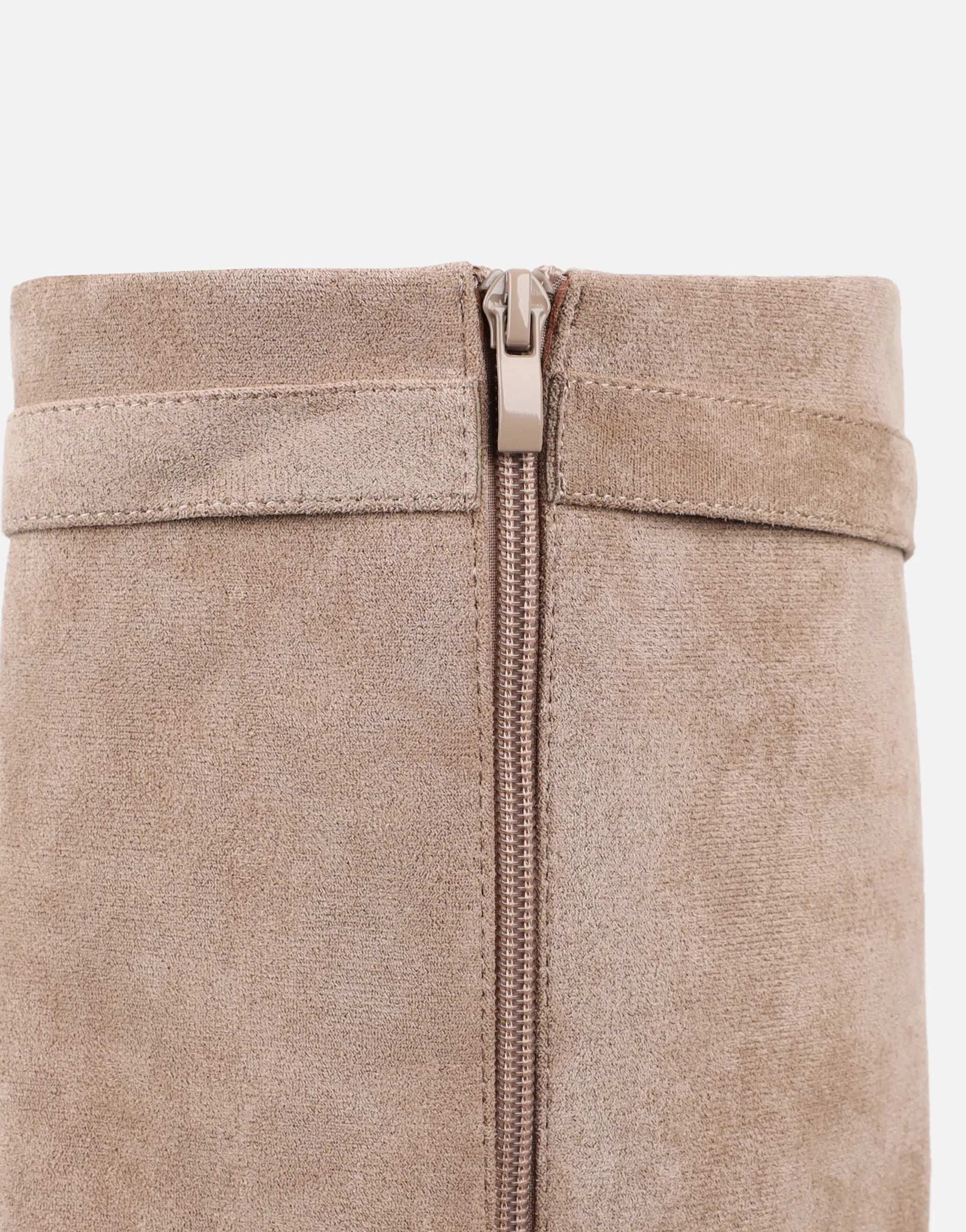 Aure Boot