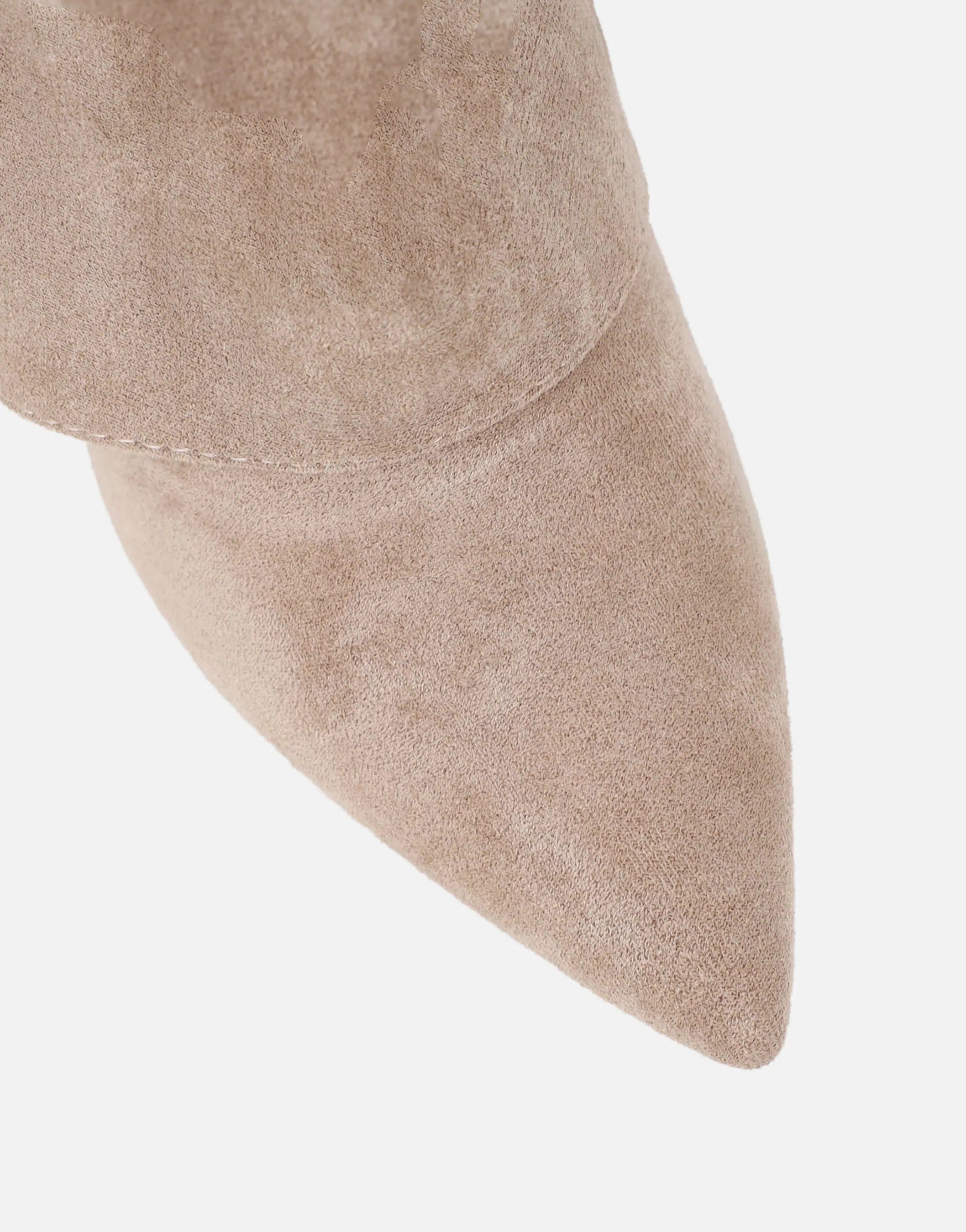 Aure Boot